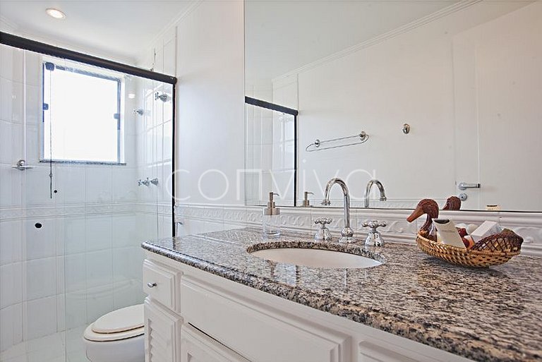 FRD02 Encantadora casa en condominio Porto Frade