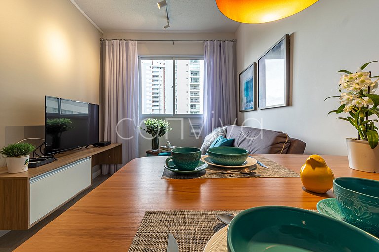 FC509 Two-bedroom apartment at Frei Caneca Street