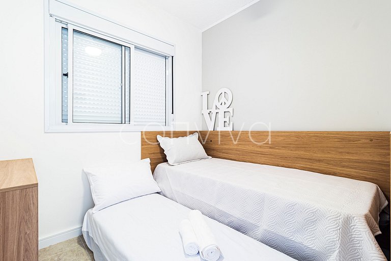 FC509 Two-bedroom apartment at Frei Caneca Street