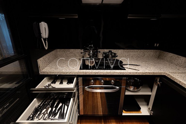 VO43 Luxurious apartment in Vila Olímpia
