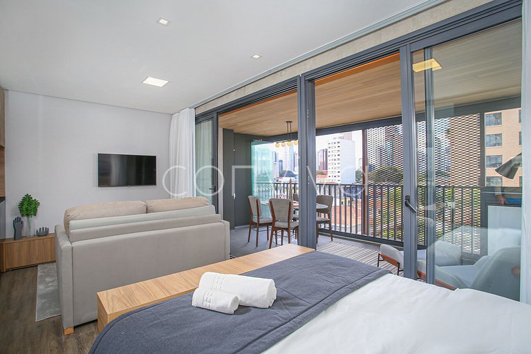 HI043 Brand new apartment in Huma Itaim