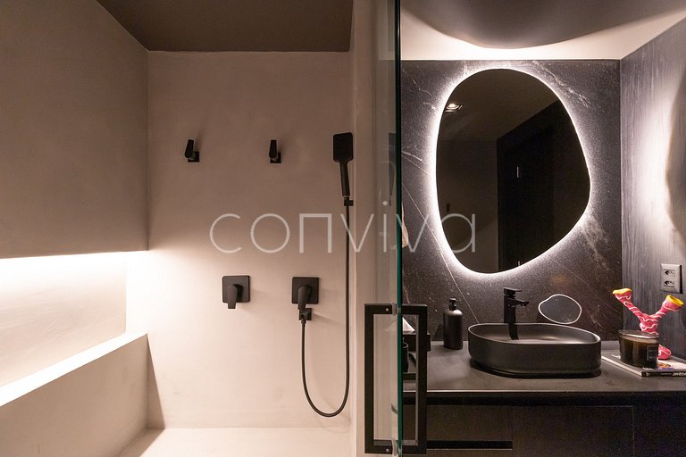 HI083 Stunning apartment in Huma Itaim