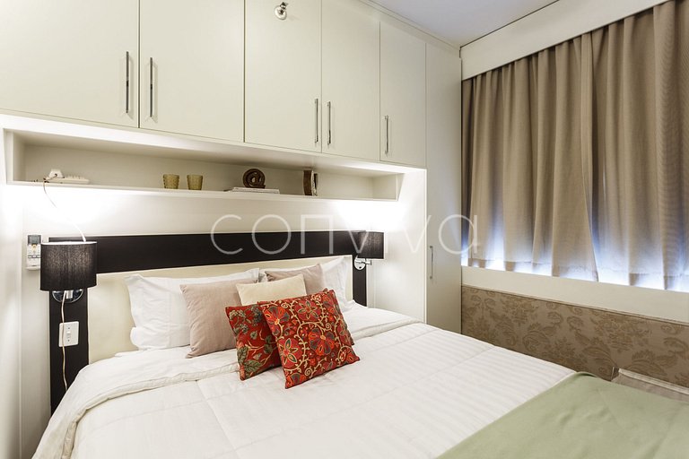 MBV1005 Apt em hotel c/ limpeza diária e cama king