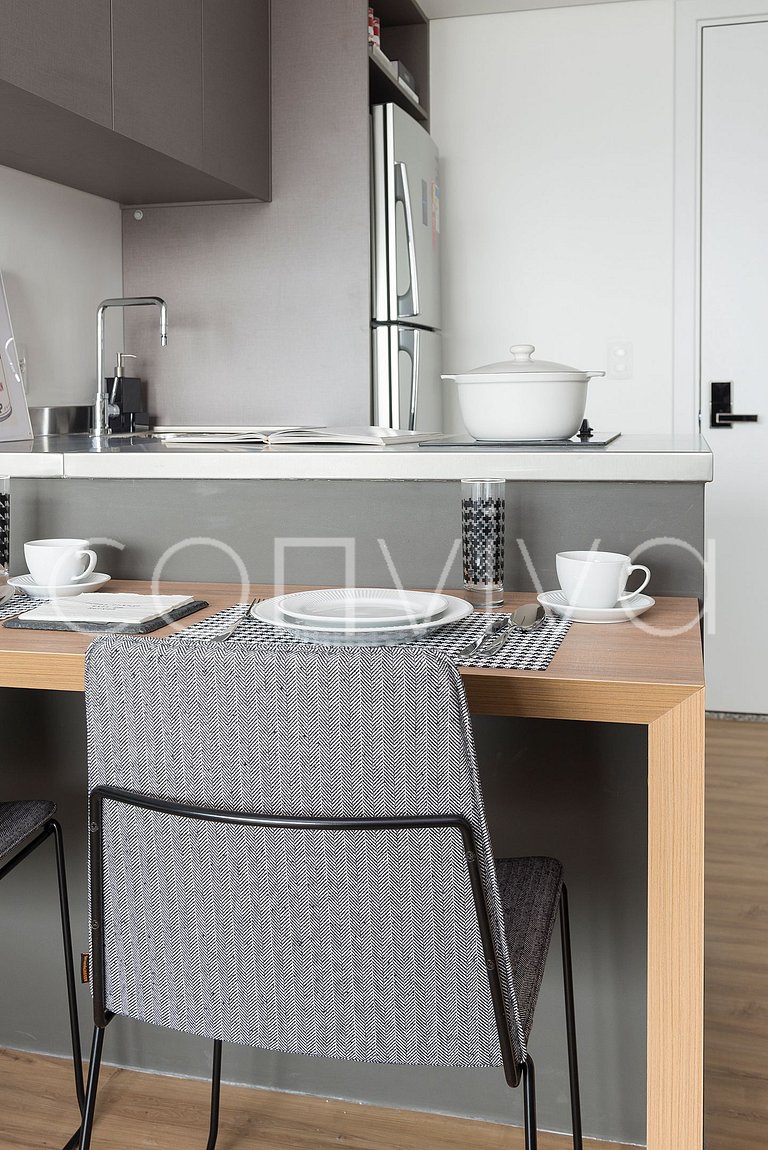 FI173 Studio elegante no Forma Itaim