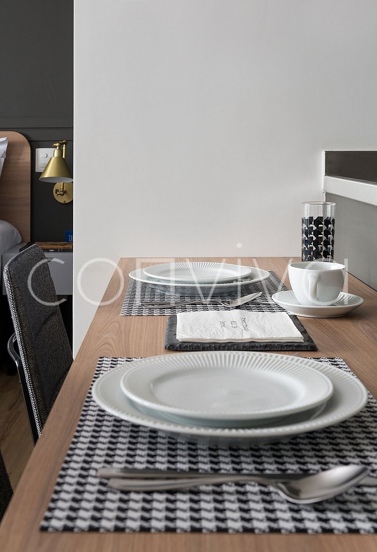 FI173 Studio elegante Itaim Bibi