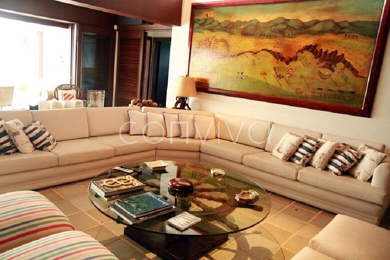 SMI012 Charming house in seaside condominium