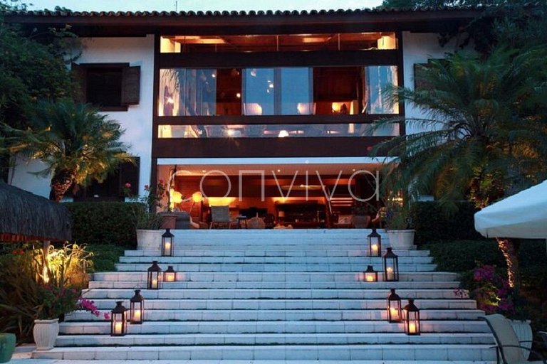 SMI012 Charming house in seaside condominium