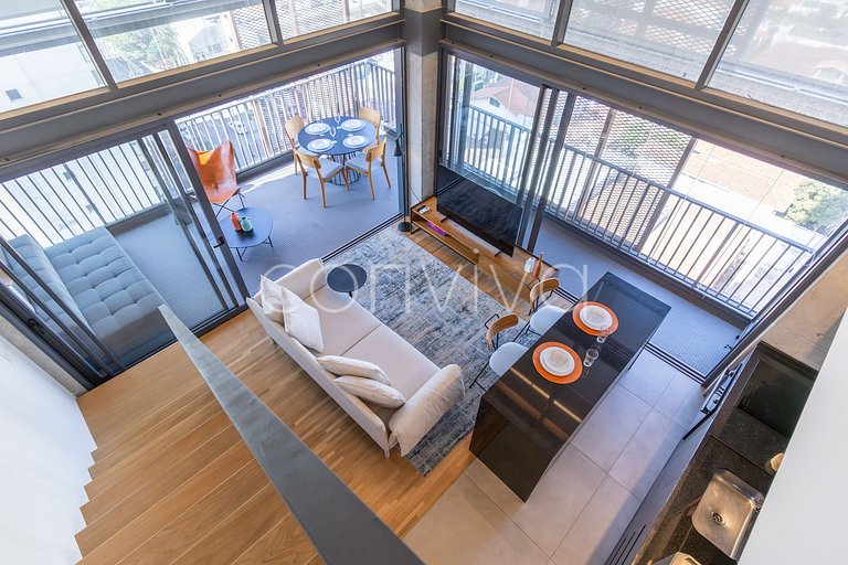 HI101 Sophisticated duplex at Huma Itaim