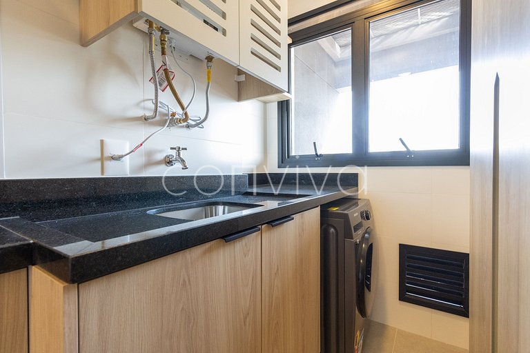 FEP124 Apto em Pinheiros c/ vaga p/ 03 hospedes