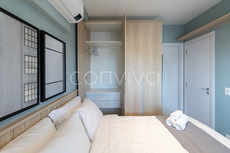 FEP124 Apto em Pinheiros c/ vaga p/ 03 hospedes