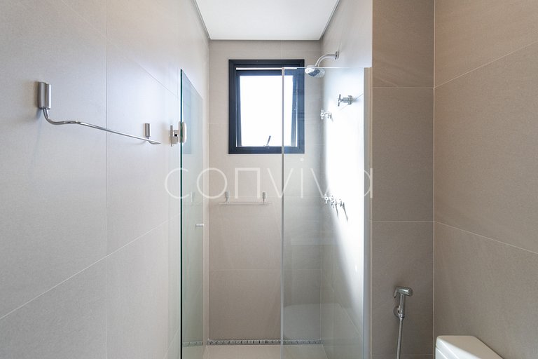 FEP124 Apto em Pinheiros c/ vaga p/ 03 hospedes