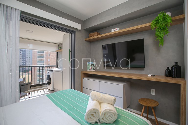 KAS0909 Exclusive studio at Vila Mariana