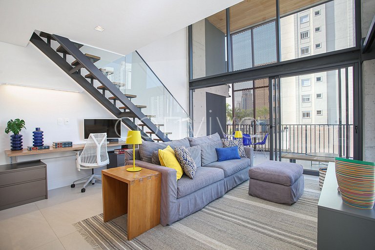 HI021 Duplex de design exclusivo no Huma Itaim