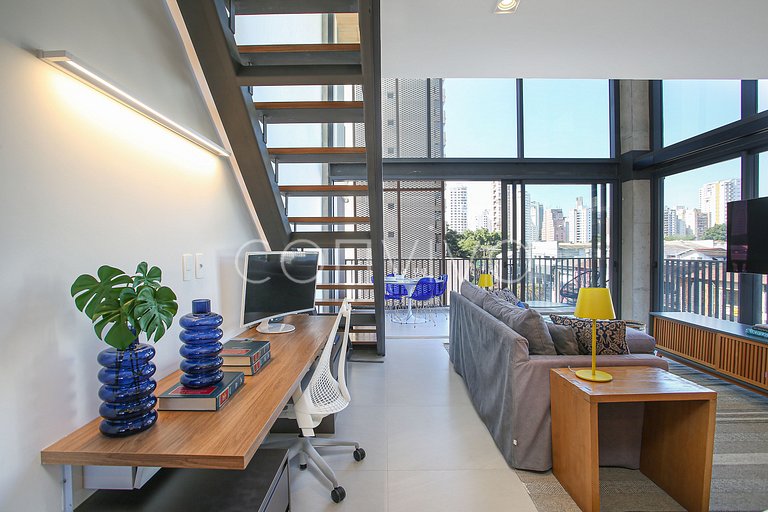 HI021 Duplex de design exclusivo no Huma Itaim