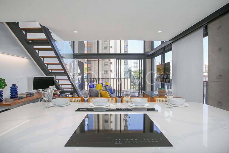 HI021 Huma Itaim Premium: Duplex 89m² c/ varanda