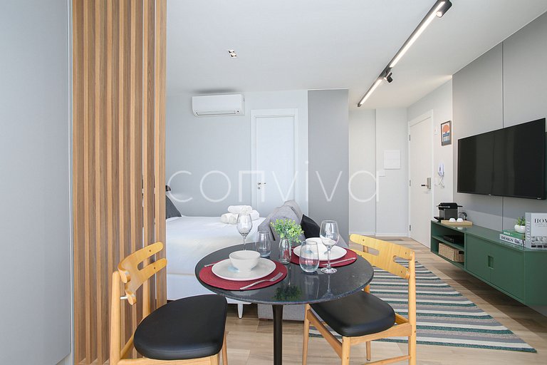 DSG0911 Apt no Itaim | Piscina, lava & seca e wifi