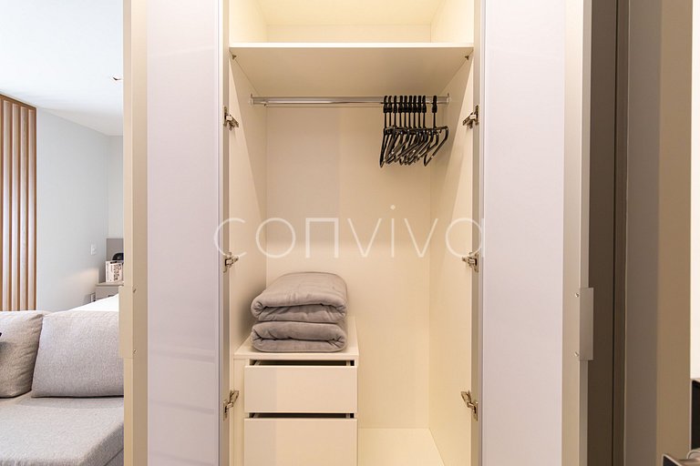 DSG0911 Apt no Itaim | Piscina, lava & seca e wifi