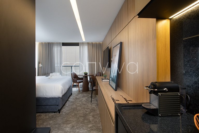 HIT041 Amazing studio in the heart of Itaim Bibi