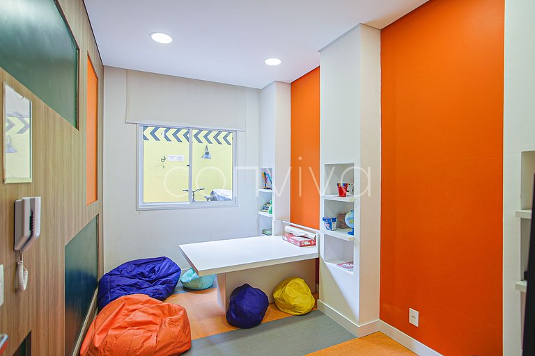 FC509 Two-bedroom apartment at Frei Caneca Street
