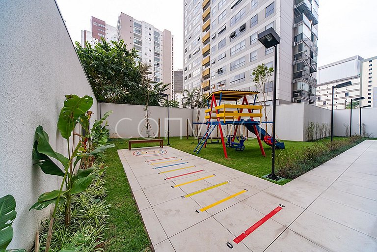 FC509 Piso de dos habitaciones en Rua Frei Caneca