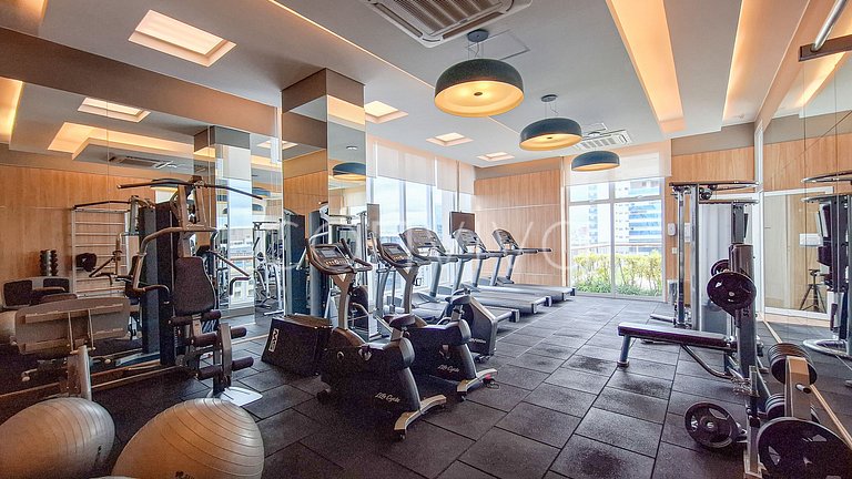 HOE1201 Apt c/ adega e vista livre na Vila Olímpia