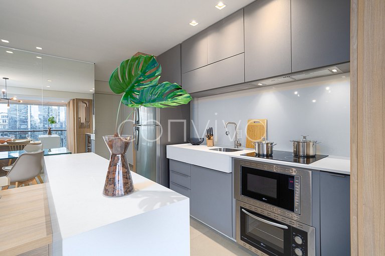 HOE1201 Apt c/ adega e vista livre na Vila Olímpia