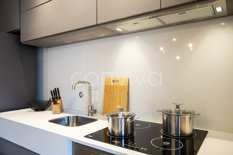 HOE1201 Apt c/ adega e vista livre na Vila Olímpia