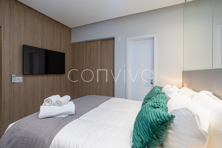 HOE1201 Apt c/ adega e vista livre na Vila Olímpia