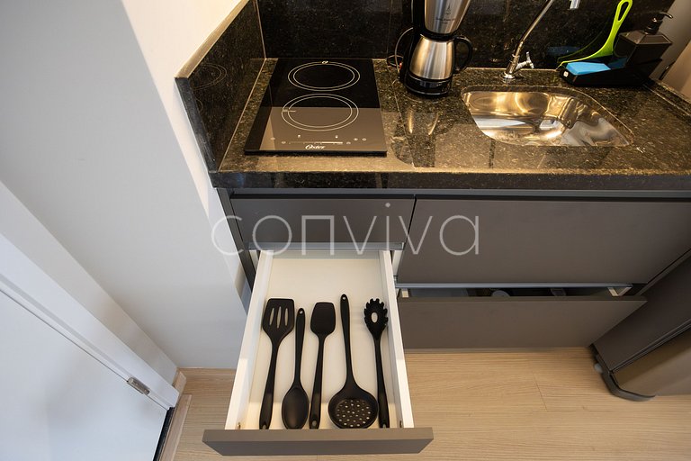 NOP609 Studio c/ varanda prox. ao Allianz Park