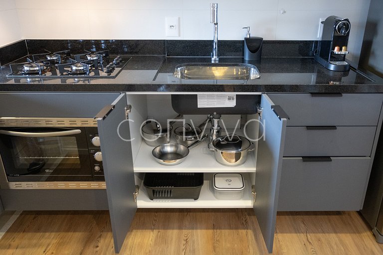 FEP166 Estudio con amplio balcón en Pinheiros
