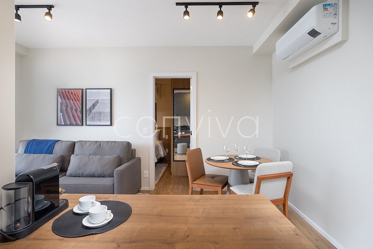 FEP184 Apt in Pinheiros near Faria Lima metro