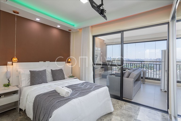 VNBR1507 30m² c/varanda no Bom Retiro p/4 hóspedes