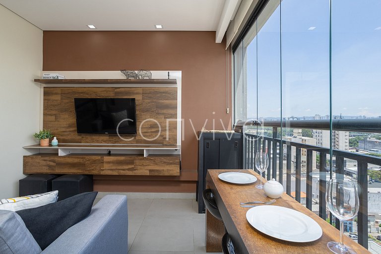 VNBR1507 30m² c/varanda no Bom Retiro p/4 hóspedes