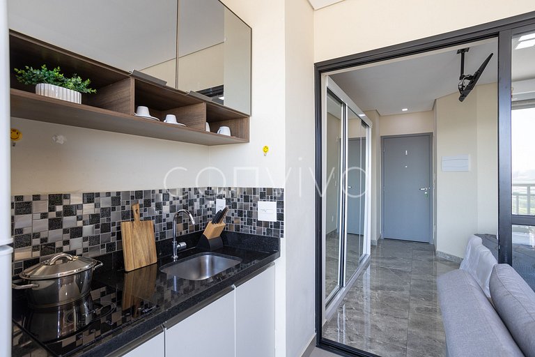 VNBR1507 30m² c/varanda no Bom Retiro p/4 hóspedes