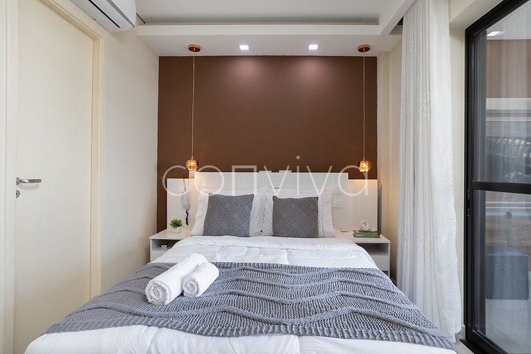 VNBR1507 30m² c/varanda no Bom Retiro p/4 hóspedes