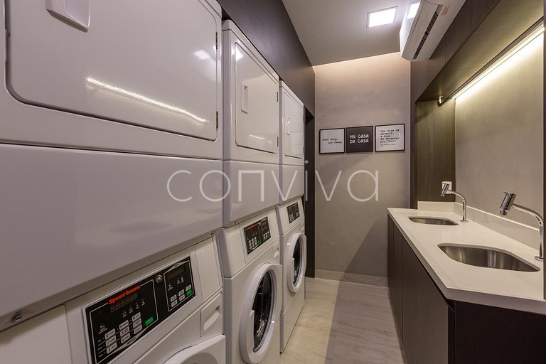 DOU1008 Vila Nova Conceição | Wifi | Piscina & Gym