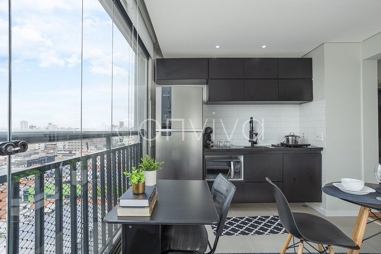 VNBR1107 30m², varanda e home office p/ 4 hóspedes
