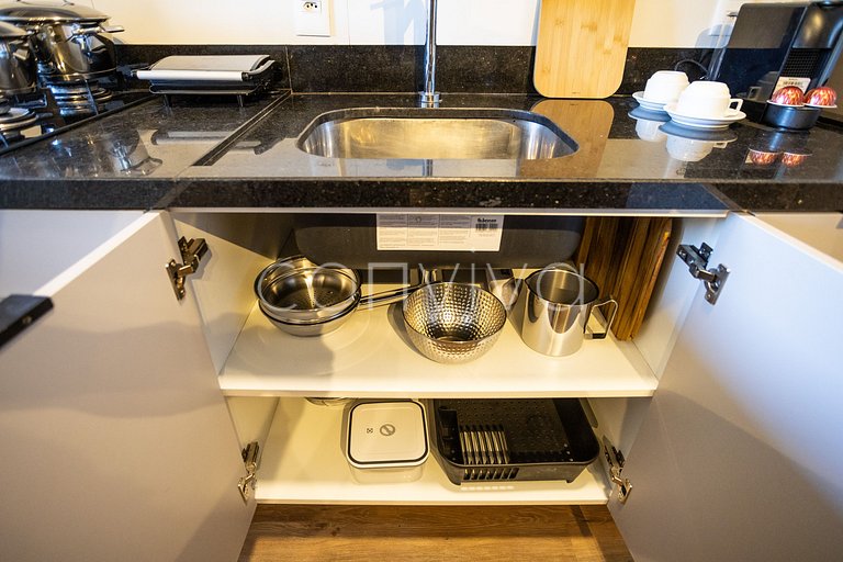 FEP146 14º andar c/ vista de Pinheiros - São Paulo