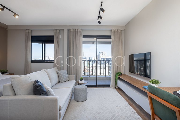 FEP146 14º andar c/ vista de Pinheiros - São Paulo