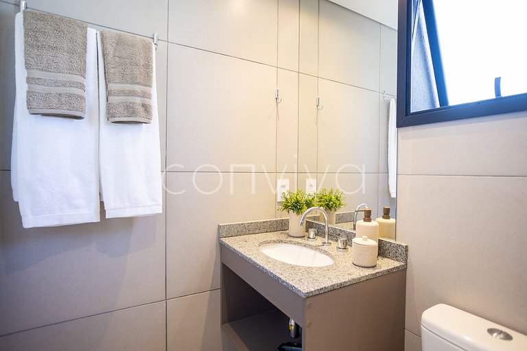 NAG1401 camas queen | varanda c/ vista | Pinheiros