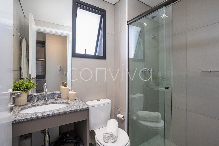 NAG1401 camas queen | varanda c/ vista | Pinheiros