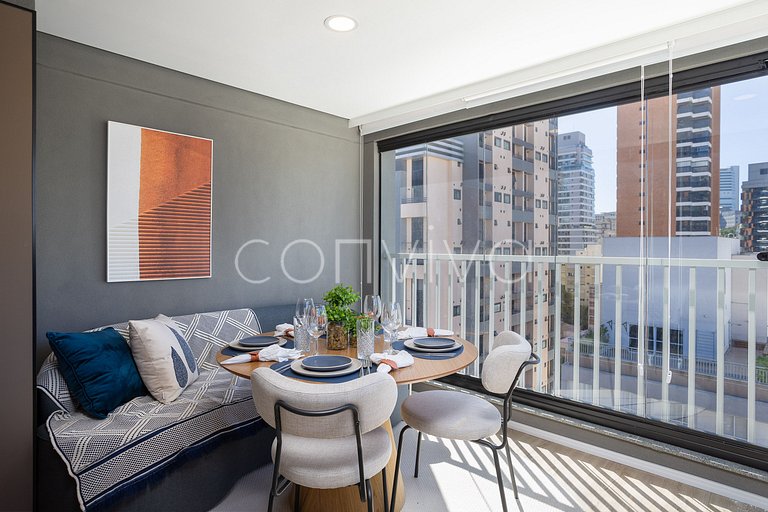 NAG1401 camas queen | varanda c/ vista | Pinheiros