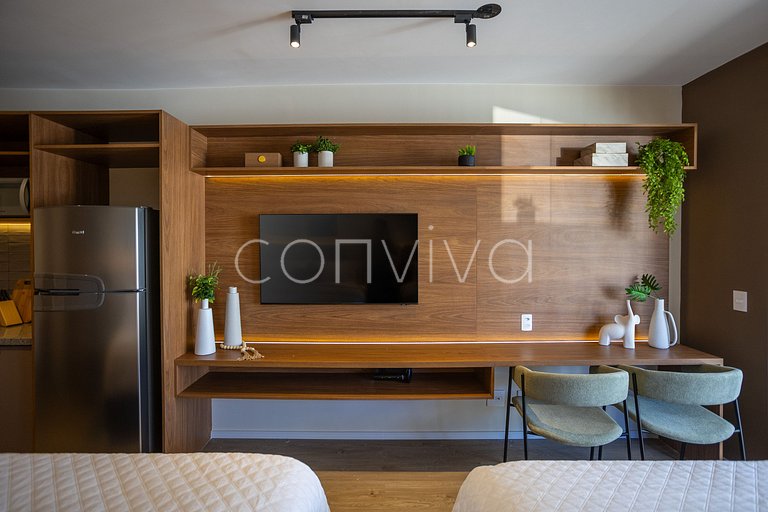 NAG1401 camas queen | varanda c/ vista | Pinheiros