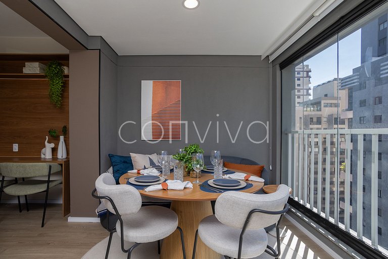 NAG1401 camas queen | varanda c/ vista | Pinheiros