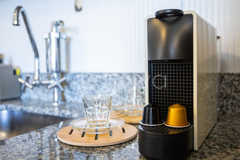 FC610 Apto belíssimo com 2 quartos na Frei Caneca