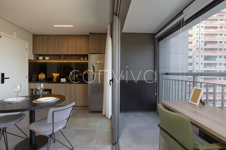 PLT098 Studio w/ incredible view on the 9th floor