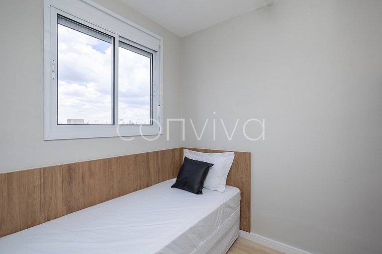 COMP1616 Apartamento 2 quartos c/ varanda em Moema