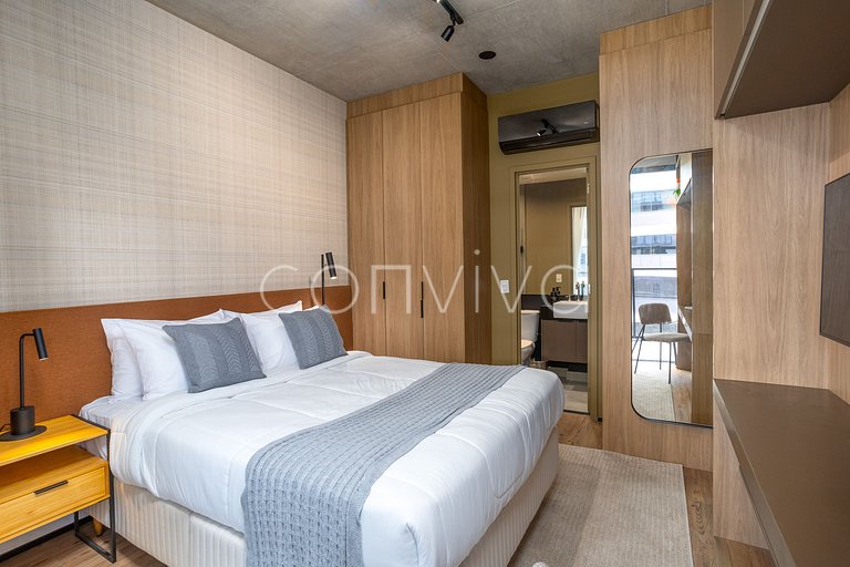 VNMI203 42m² with balcony, 3 guests | Faria Lima