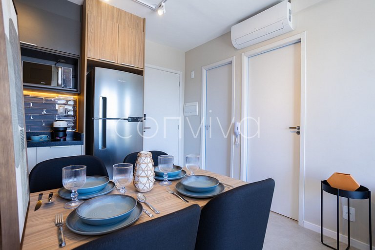 COMP1416 2-bedroom apartment near the mall