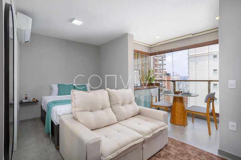 DOU2110 Itaim Bibi | Piso 21 | Piscina y Gimnasio
